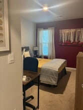 Building Photo - 830 Quaint Parish Cir