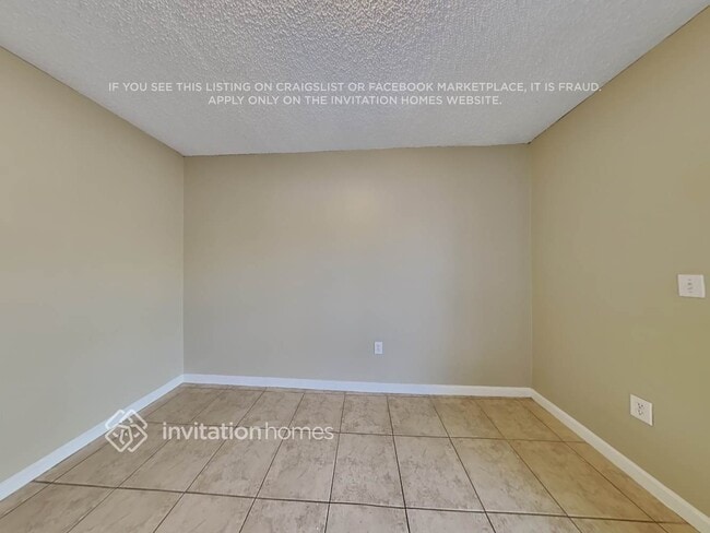 Foto del edificio - 1633 SW 138th Pl
