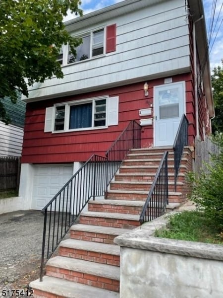 Primary Photo - 80 Sunset Ave