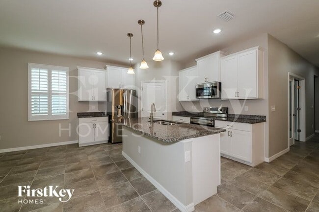 Building Photo - 6518 Devesta Lp