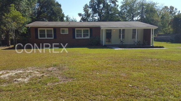 Primary Photo - 2018 Twin Lakes Rd
