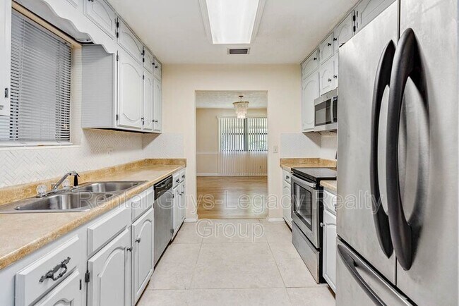 Building Photo - 3828 Freel Rd
