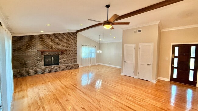 Foto del edificio - 1790 Brown St