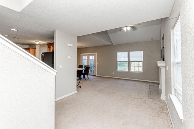 Building Photo - 2022 Quail Run