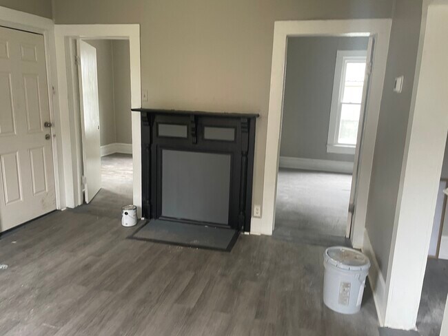 Foto del edificio - 1226 Old Wilkesboro Rd