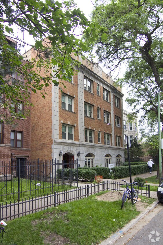 Foswyn Arms Apartment Chicago Il Apartments Com