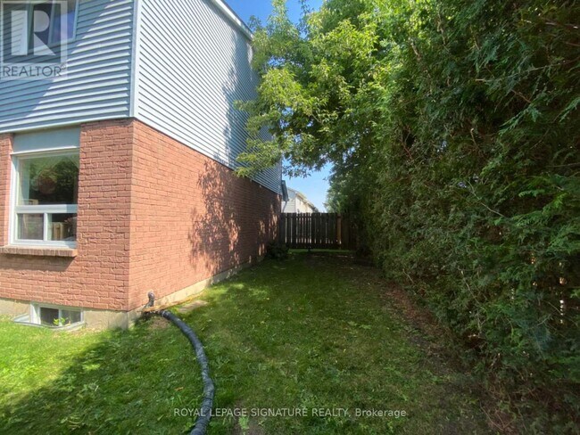 Building Photo - 31 Parkview Dr