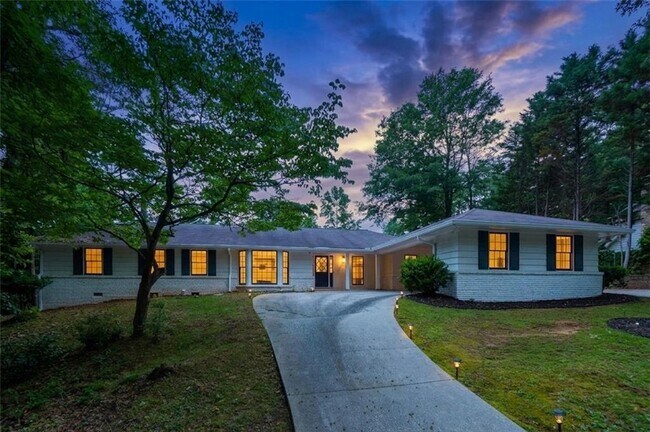 Foto del edificio - 7330 Hunters Branch Dr NE