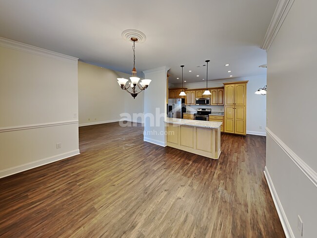 Foto del edificio - 1016 Rhett Place