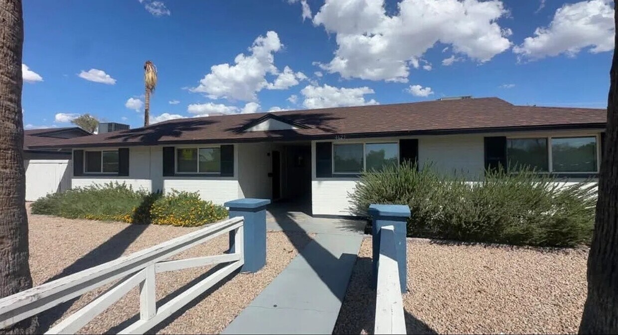 Foto del edificio - 4625 N 12th Ave