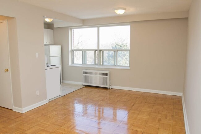 Building Photo - 65 Windermere Ave