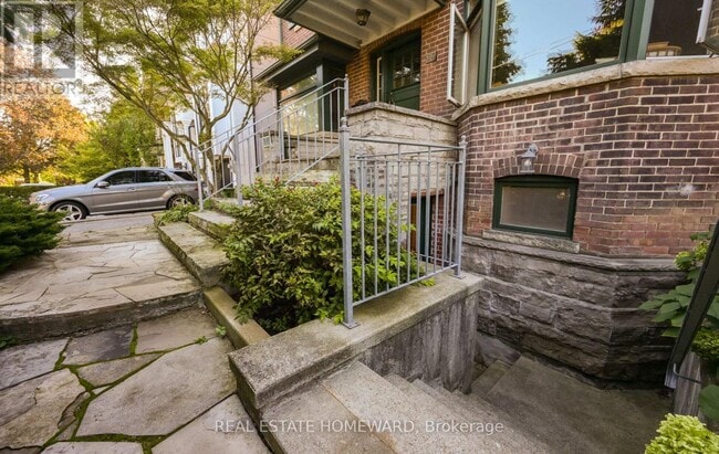 Building Photo - 37 Lonsdale Rd