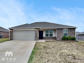 Building Photo - 1004 N Donald Way Building Photo - 1004 N Donald Way