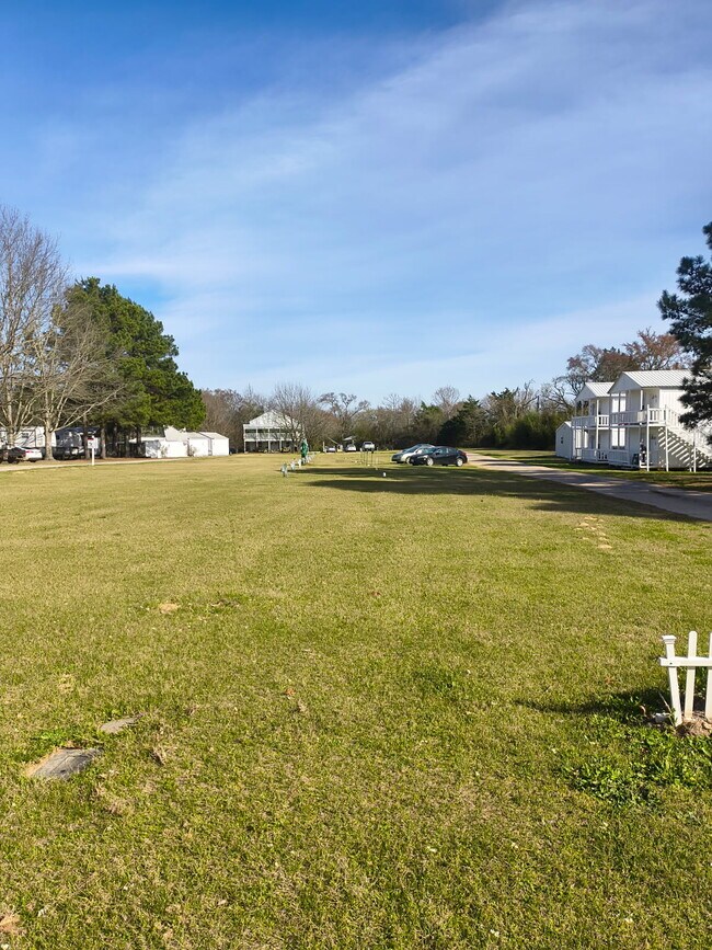 Building Photo - 2296 County Road 3432