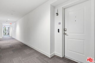 Building Photo - 12655 Bluff Creek Dr