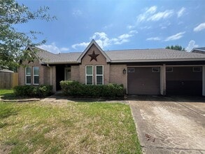 Building Photo - 22503 Braken Carter Ln