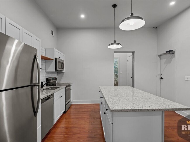 Foto del edificio - 212 Seventh St.