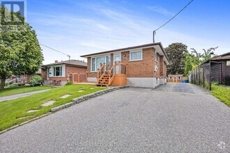 Building Photo - 351 Conant St