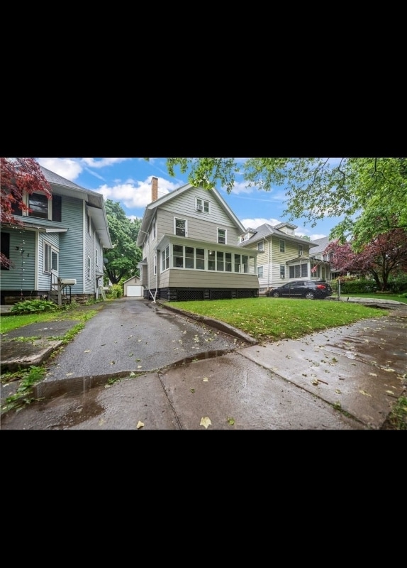 Building Photo - 375 Clay Ave