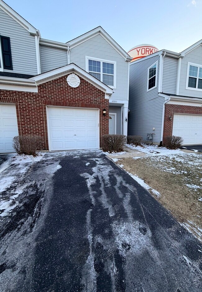 Foto del edificio - 4533 Garritano St