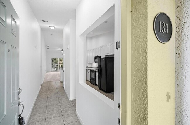 Foto del edificio - 100 Canopy Walk Ln