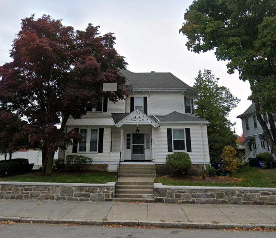 Primary Photo - 227 Walnut St