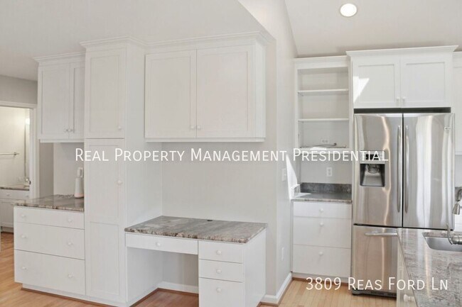 Foto del edificio - 3809 Reas Ford Ln