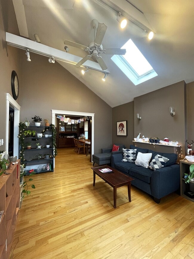 Foto del edificio - 16 Halifax St