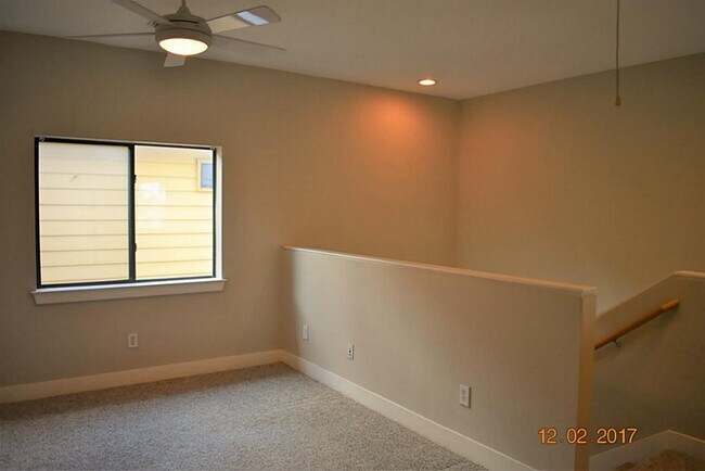 Foto del edificio - 4338 Spencer St