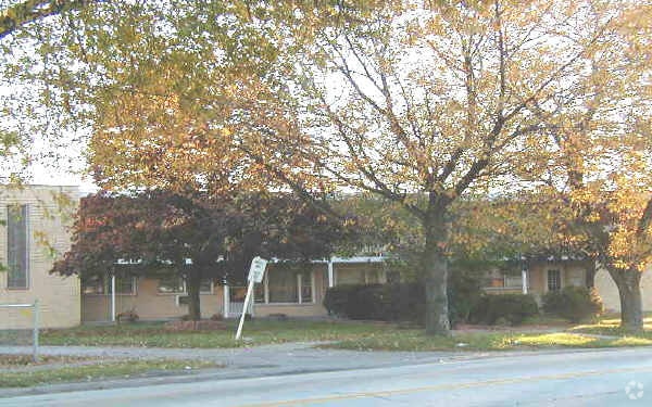Primary Photo - 13729 S Brainard Ave