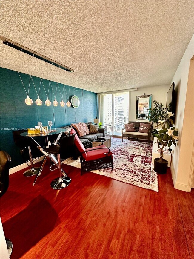 Foto del edificio - 850 N Miami Ave
