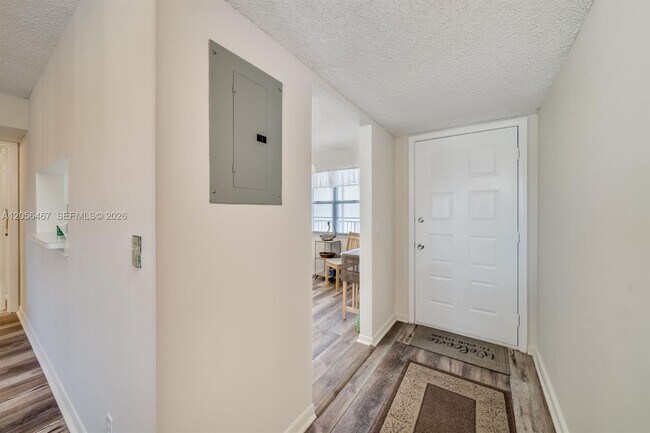 Foto del edificio - 12701 SW 13th St