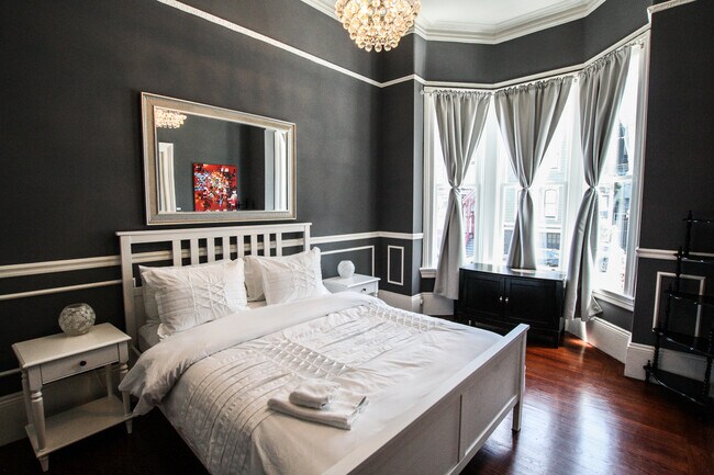 Foto del edificio - 472 Oak St