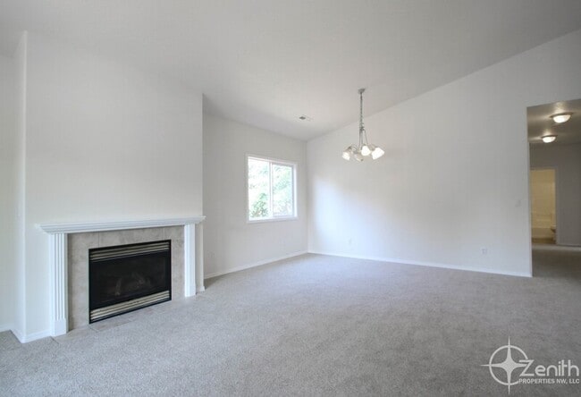 Building Photo - 18608 SE 13th Cir