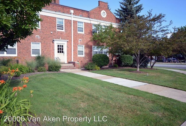 Building Photo - 20000 Van Aken Blvd