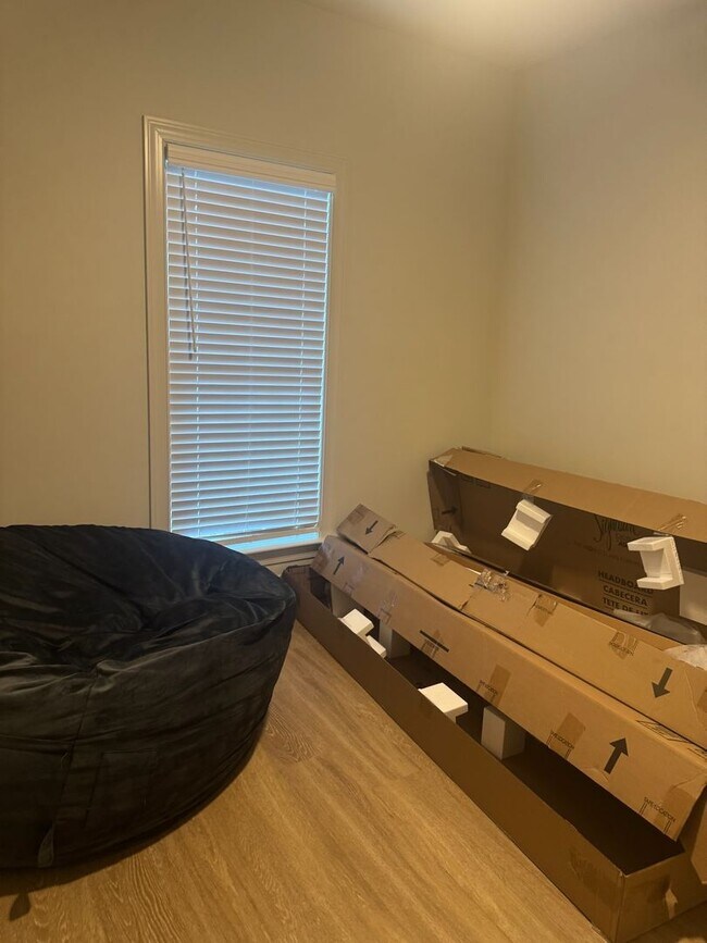 Foto del edificio - Glenwood Townhomes #101