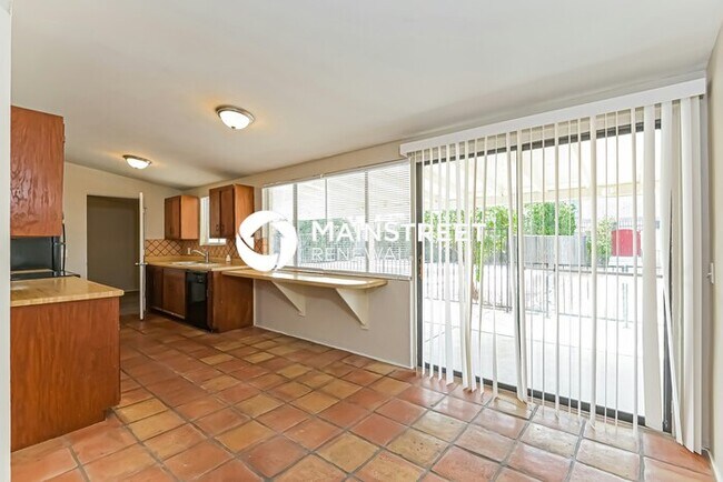 Foto del edificio - 4 Bedroom Pet-Friendly Home in Tucson, AZ ...