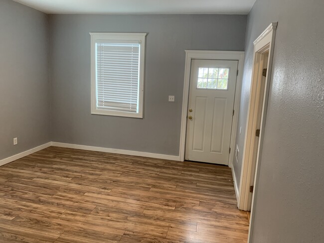 Foto del edificio - 3058 N 29th St