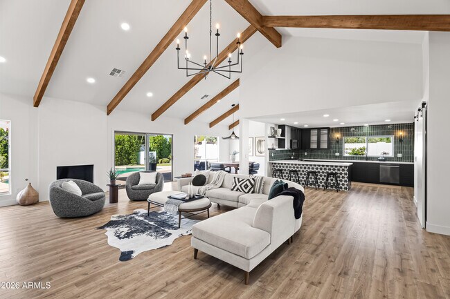 Foto del edificio - 7388 E Laredo Ln