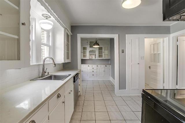 Foto del edificio - 3241 Greene Ave