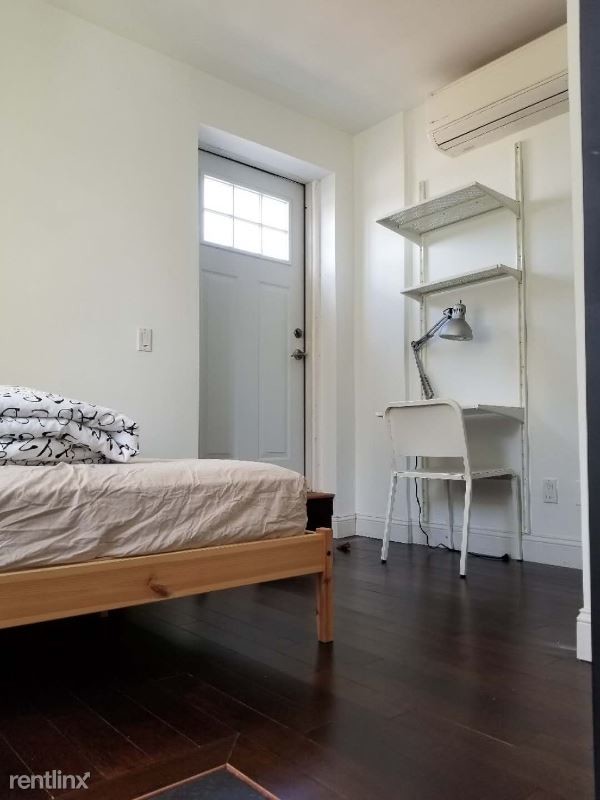 Foto del edificio - 1058 Bedford Ave
