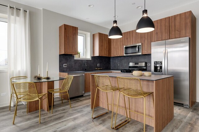 Building Photo - 740 E Irving Park Rd