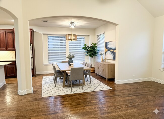 Foto del edificio - Prime Sherman Location! 5BR Home Near Dining, Shopping & Minutes to Hwy 75