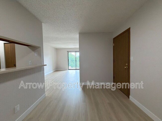 Building Photo - 2354 N 44th St
