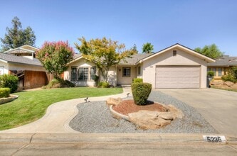Building Photo - 5236 W Los Altos Ave