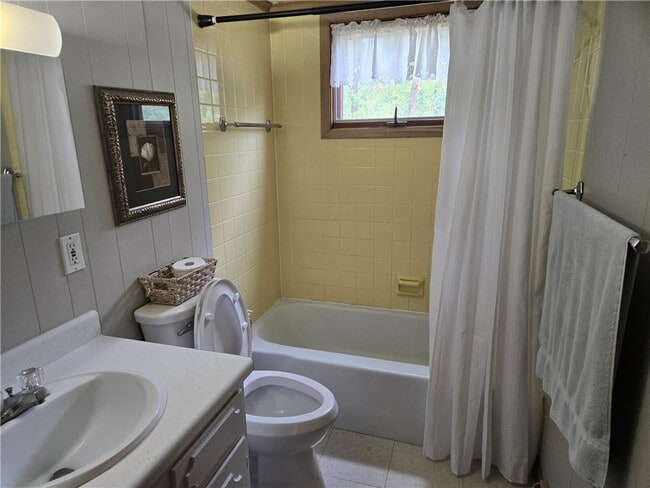 Building Photo - 5141 Co Rd 36