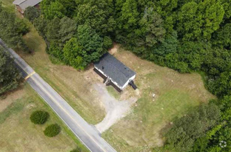 Building Photo - 360 Happy Valley Trail