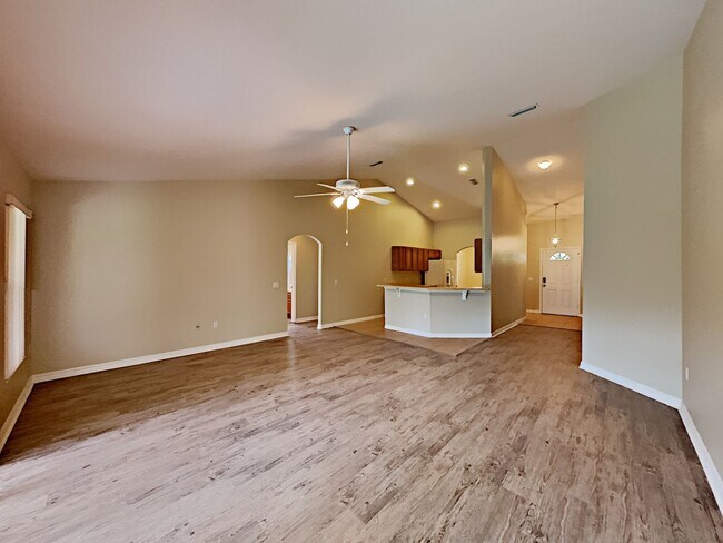 Foto del edificio - 4709 Huron Bay Cir