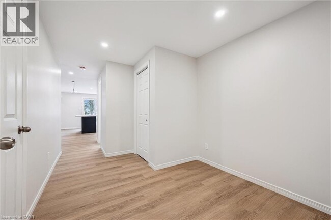 Photo du bâtiment - 1238 Ottawa Street S