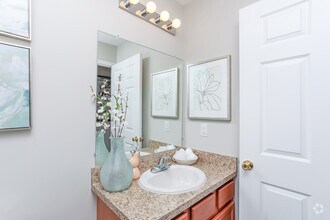 2BR, 2BA - 1,451 SF Arlington II First Floor Plan - Ashford Apartments